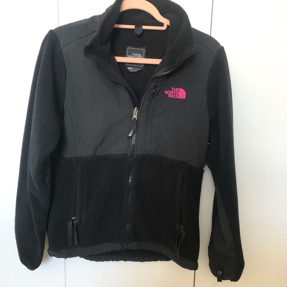 The Northface Pink Ribbon Denali Jacket